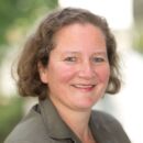 Cécile Brvar