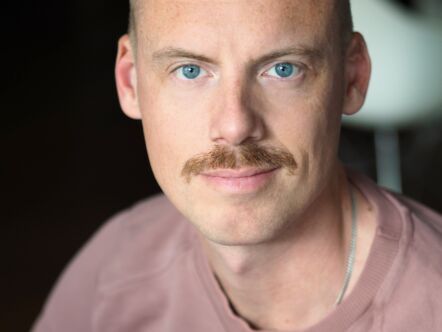 Portretfoto Daniel Jaspers